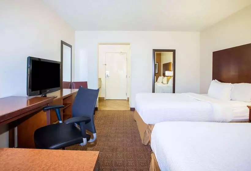 ２ダブルベッドのスタンダードルーム, Baymont By Wyndham Columbia, Mo
