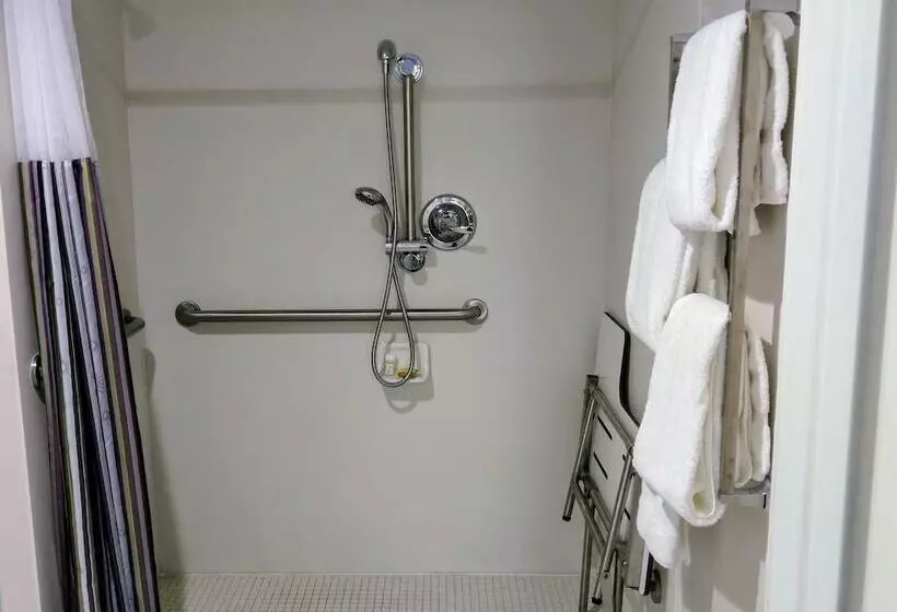 اتاق استاندارد با تخت دوبل برای معلولان, La Quinta By Wyndham Melbourne Viera