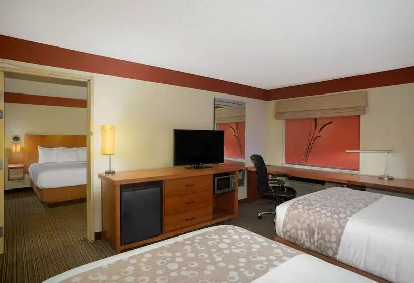 2ベッドスイートルーム, La Quinta Inn & Suites By Wyndham Springdale
