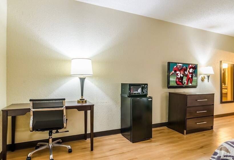 デラックスルーム, Red Roof Inn & Conference Center Wichita Airport