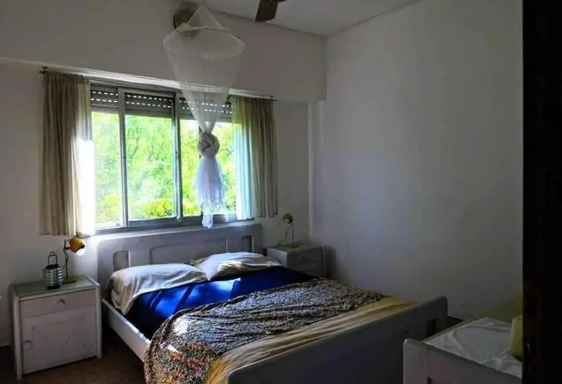 バス共有のスタンダードルーム, Gaia Hostal