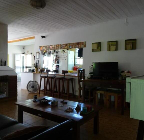 バス共有のスタンダードルーム, Gaia Hostal