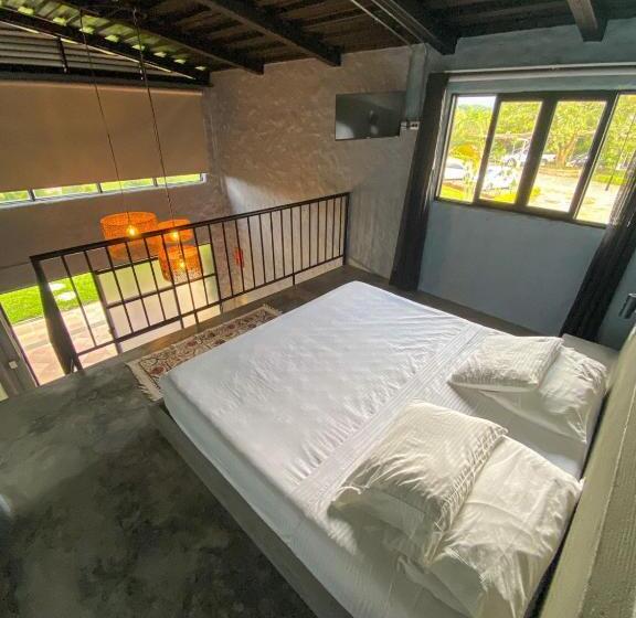 اتاق لوکس, Ecoparadise