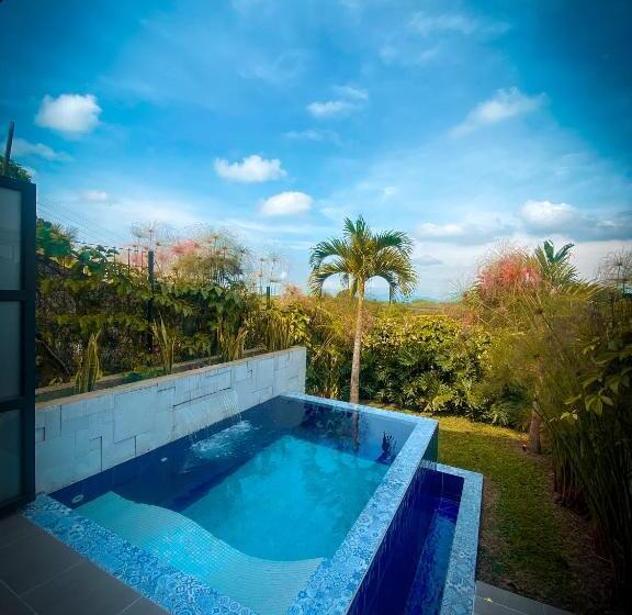 اتاق لوکس, Ecoparadise