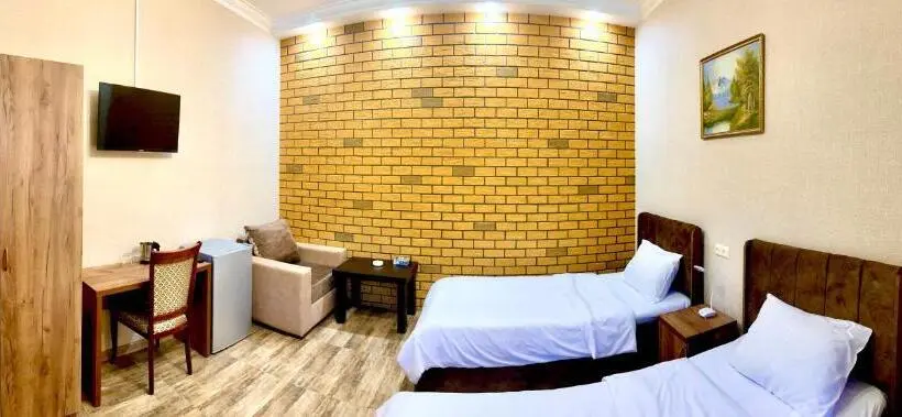 Economy-huone, Ojakh Resort