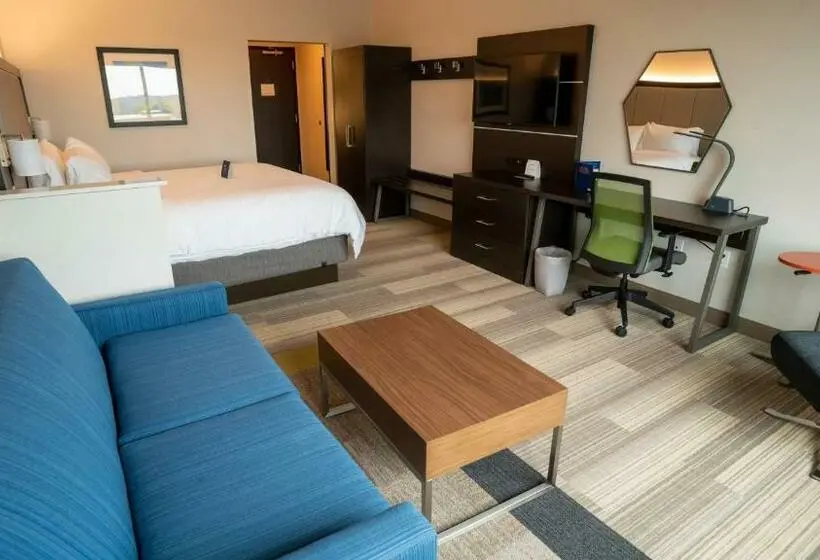 キングサイズベッドのスイートルーム, Holiday Inn Express & Suites Richburg, An Ihg