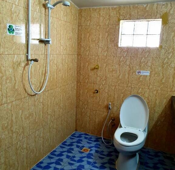 חדר משפחתי דלוקס, Route 76 Guest House