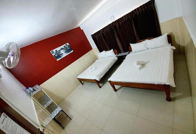 Семейный Номер Deluxe, Route 76 Guest House