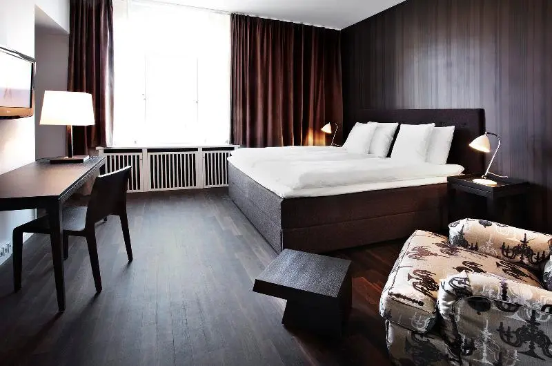 身障者適用クイーンサイズベッドルーム, Best Western Plus Wayland