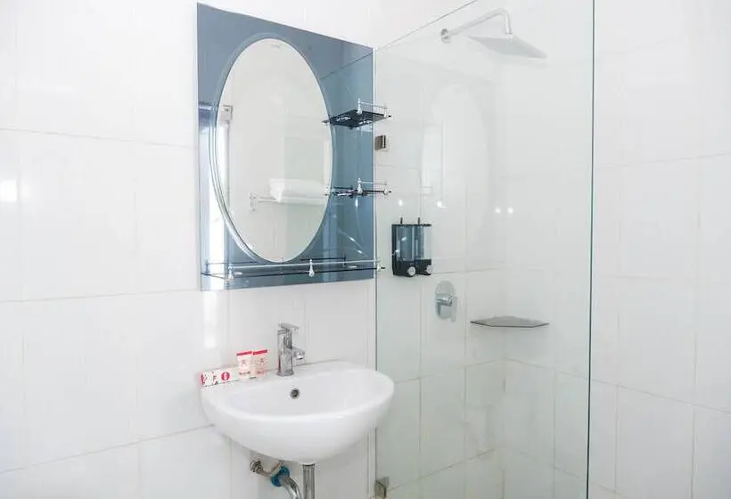 デラックスルーム, Executive Residence By Oyo Rooms