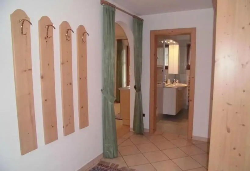Huoneisto 1 Makuuhuone Näkymä, Appartements Färberhof