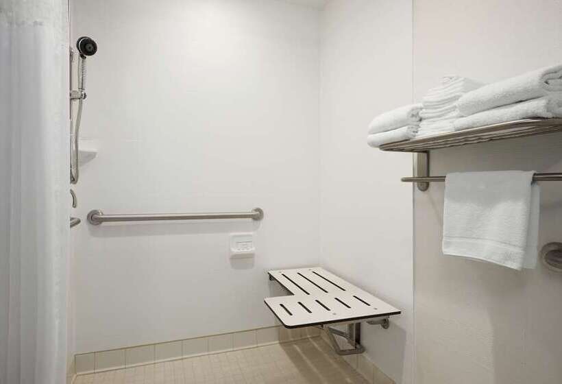 חדר סטנדרט, Hampton Inn Boston Woburn