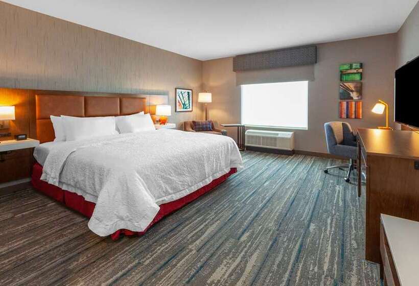 스탠다드 룸, Hampton Inn Cedar Falls Downtown