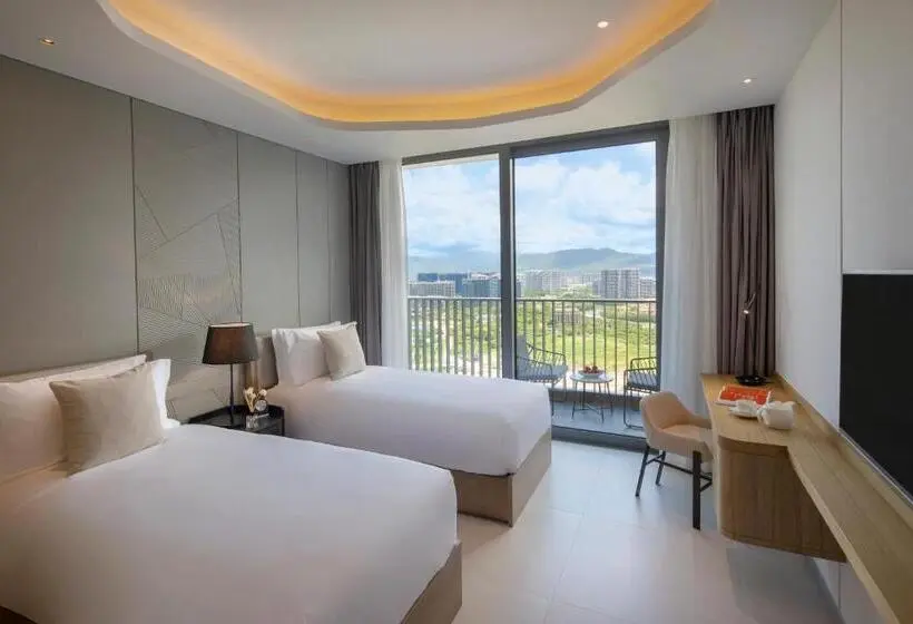 Family studio with garden view, Oakwood Apartments Sanya