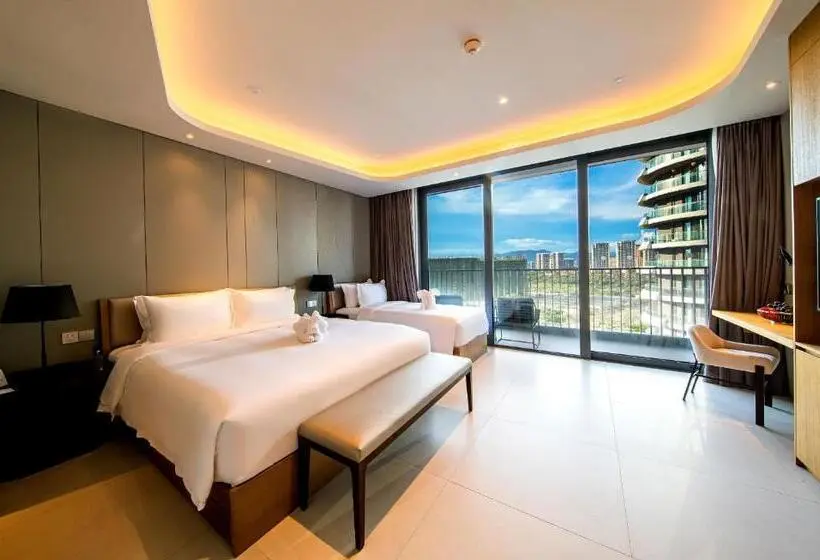 Family studio with garden view, Oakwood Apartments Sanya