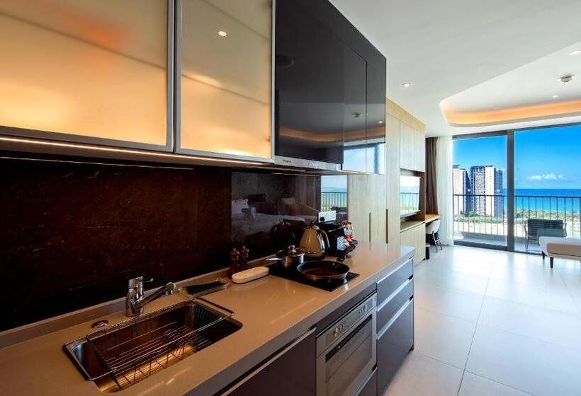 סטודיו סופריור עם נוף לים, Oakwood Apartments Sanya