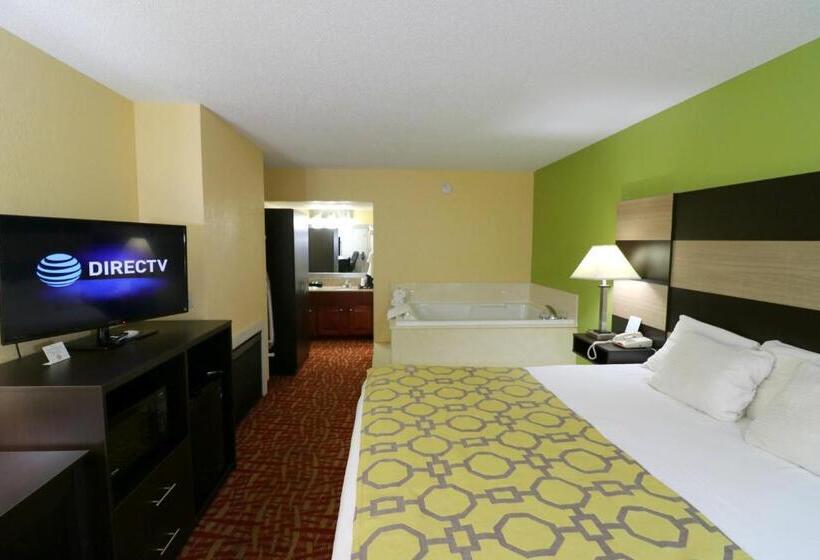 Suite met Kingsize Bed, Baymont By Wyndham Sevierville Pigeon Forge