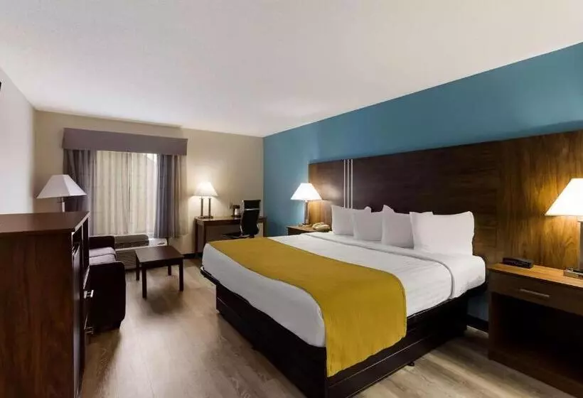 キングサイズベッドのスタンダードルーム, Best Western Crossroads Inn