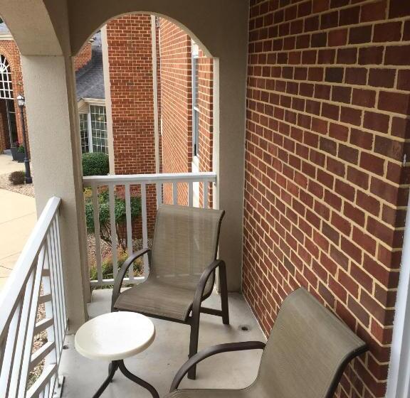 Номер Стандарт с Балконом, Best Western Plus Inn At Hunt Ridge