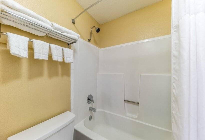 Номер Стандарт 2 Двуспальные Кровати, Quality Inn Glenpool  Tulsa