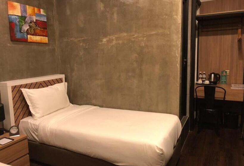 اتاق استاندارد, K Boutique