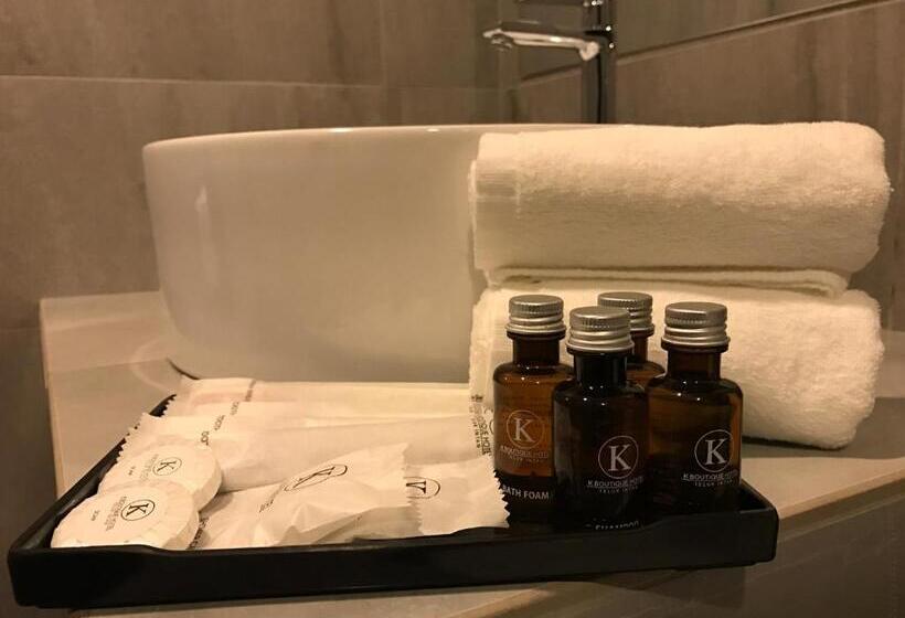 اتاق پریمیوم چهارنفره, K Boutique