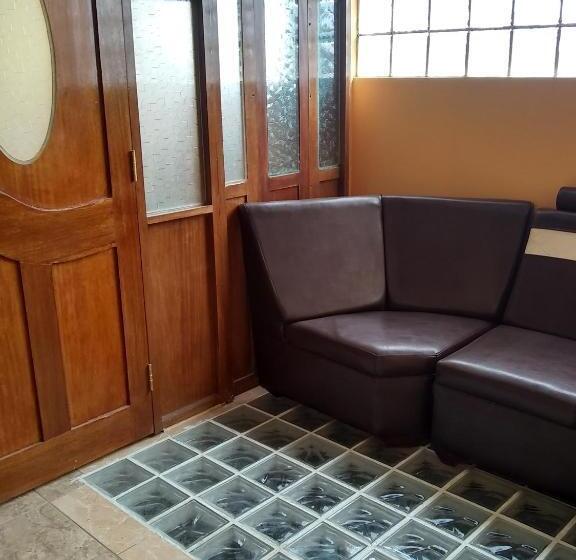 デラックススイート, Suite Juliaca