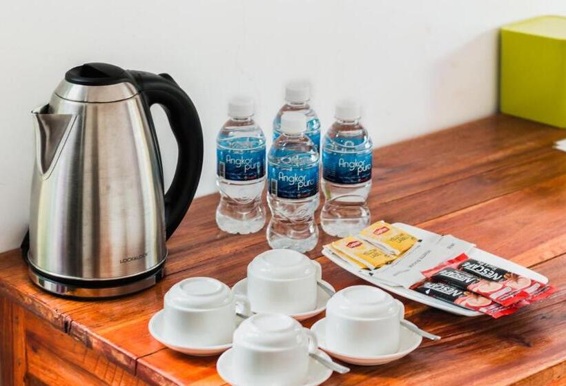 جناح عائلي, Prek Kdat Resort