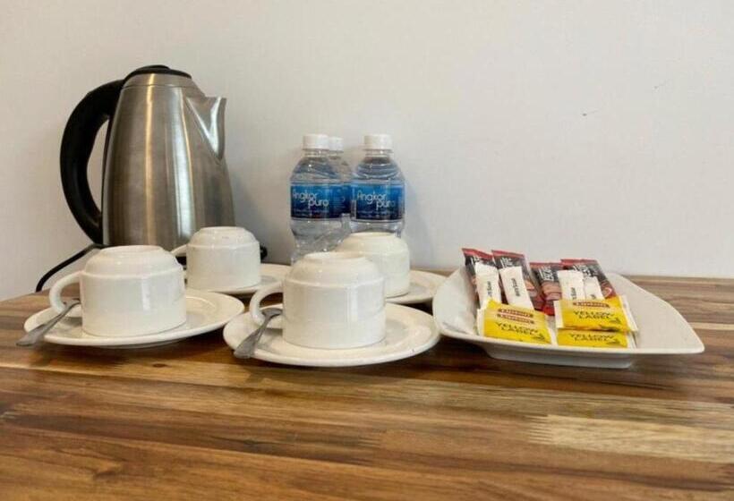 جناح عائلي, Prek Kdat Resort