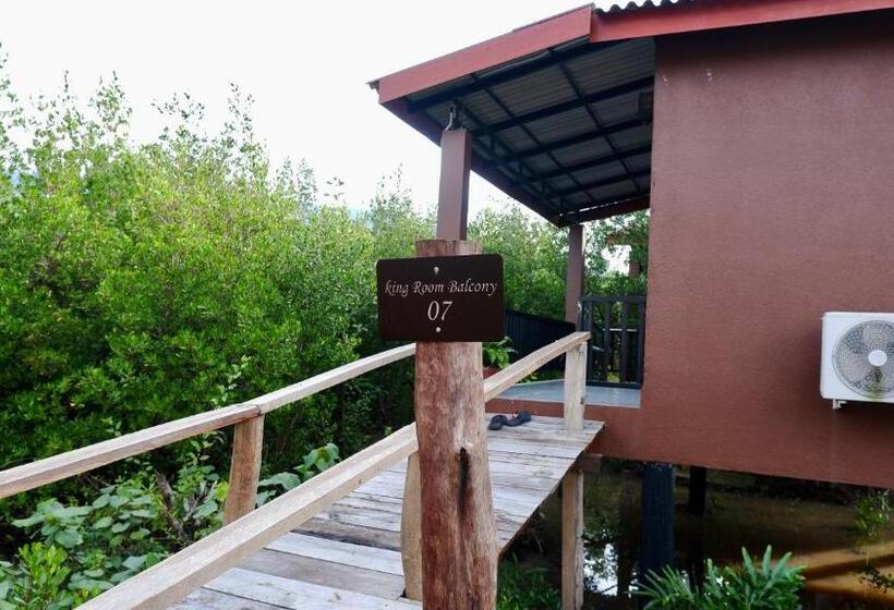 بنجلو ديلوكس, Prek Kdat Resort