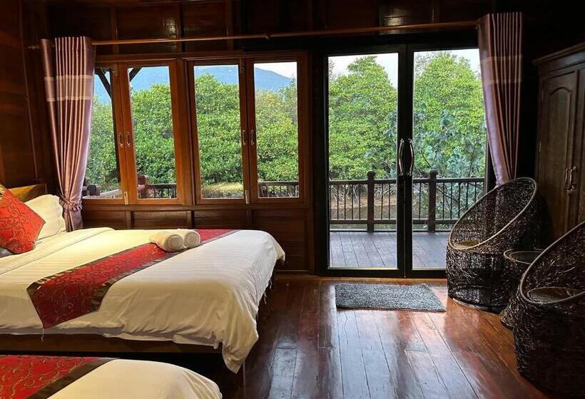 بنجلو عائلى, Prek Kdat Resort