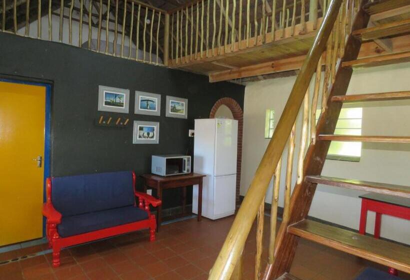 Дом 1 Спальня, Coffee Shack Adventure Backpackers & Self Catering