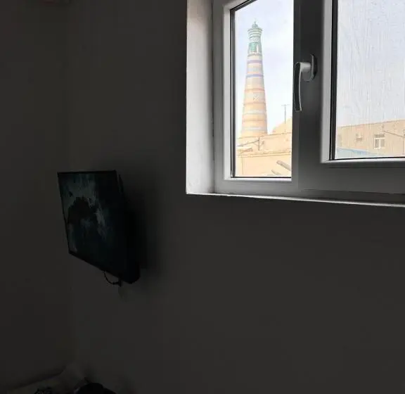 Quarto Economy, Gold Khiva