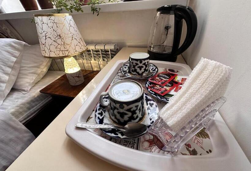 Quarto standard, Gold Khiva