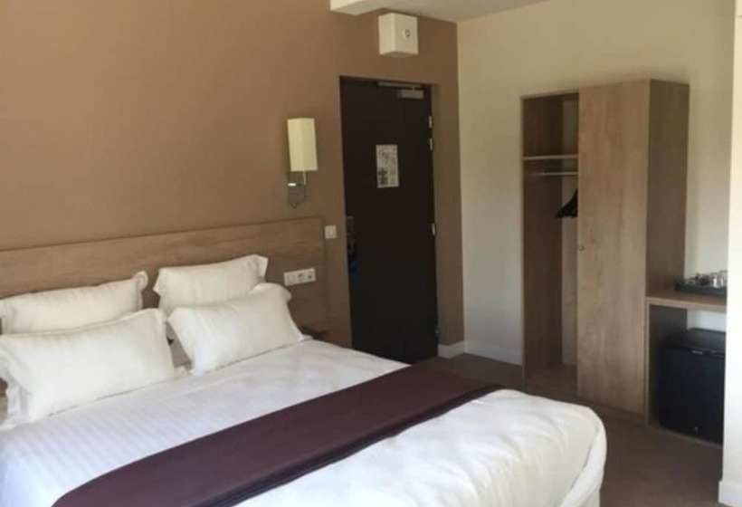 חדר סטנדרט מותאם לאדם עם מוגבלויות, Ar Men 2