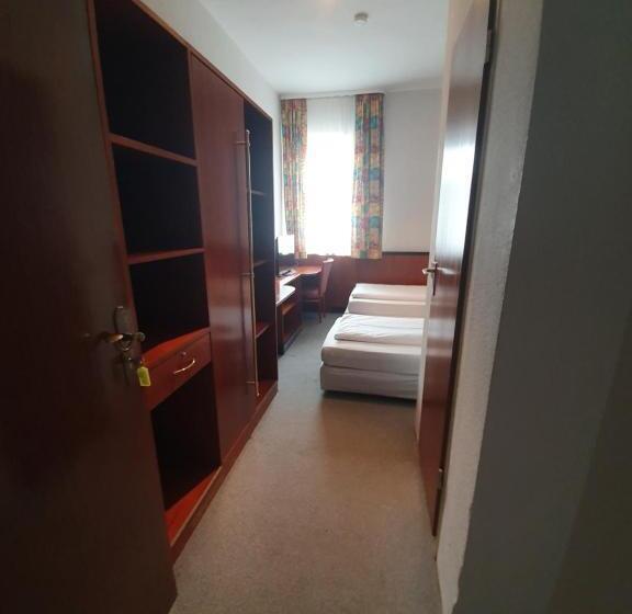 标准间, & Restaurant Krone