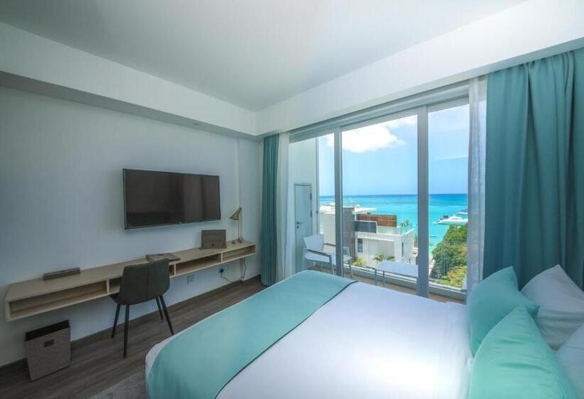 اتاق لوکس با تخت بزرگ, Ocean V