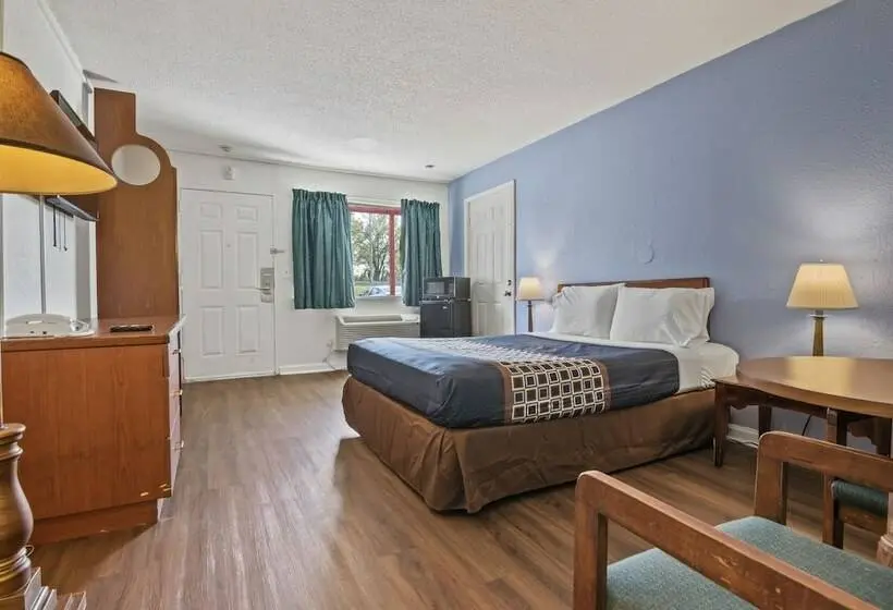 デラックスルーム, Economy Lodge Portsmouth