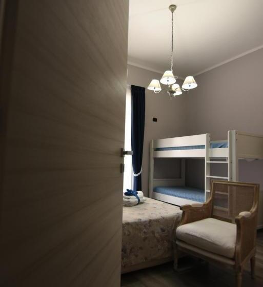 اتاق استاندارد چهار تخته, B&b Grazia