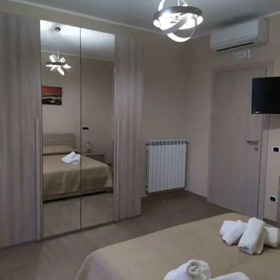 Habitació Triple Comfort, Caesar S B&b