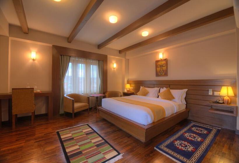 اتاق لوکس, Bhadgaon