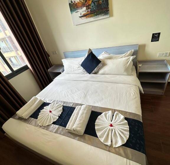 キングサイズベッドのデラックスルーム, City Comfort Airport Hotel Phnom Penh