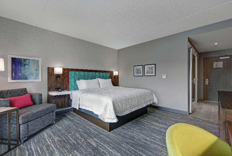 Standard-huone King-vuode, Hampton Inn By Hilton Peterborough