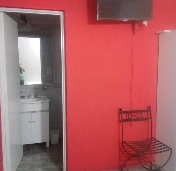 חדר משפחתי, Hostería Niemanu