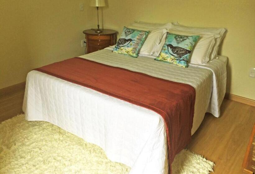 スイート, Eco Pousada Quaresmeiras