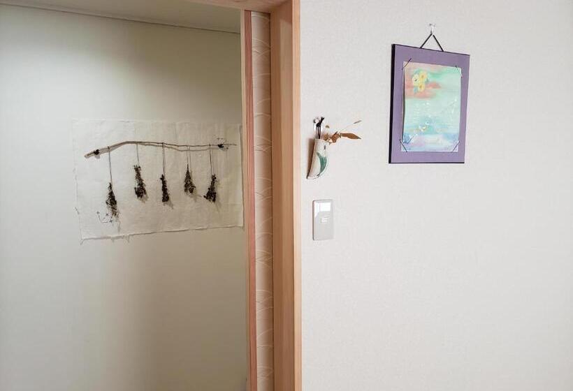 اتاق استاندارد چهار تخته, Gardenroom Bnb Yumyum