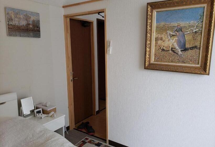 اتاق اکونومی, Gardenroom Bnb Yumyum