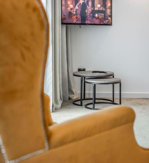 غرفة ديلوكس مزودة بشرفة, Charm Boutique