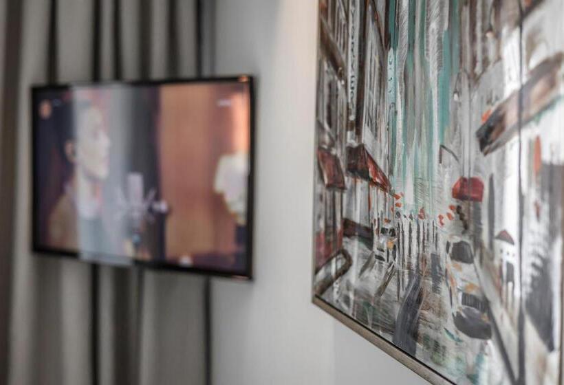 غرفة ديلوكس مزودة بشرفة, Charm Boutique