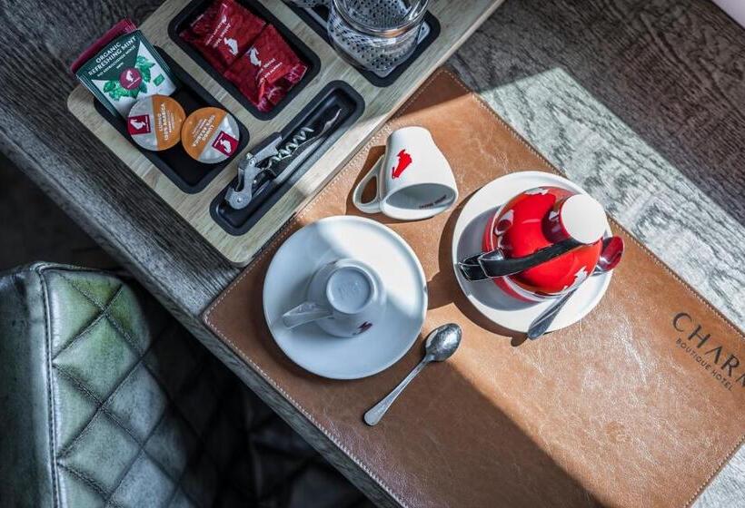 غرفة ديلوكس سرير كينج, Charm Boutique